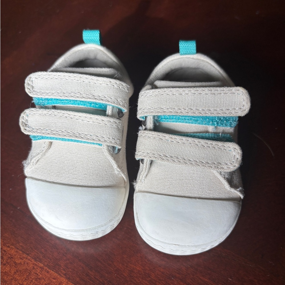 Ten Little Canvas Sneakers - 4C